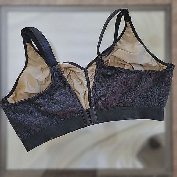 Chantelle Black C Magnifique Full Bust Wirefree Bra - Picture 9 of 15